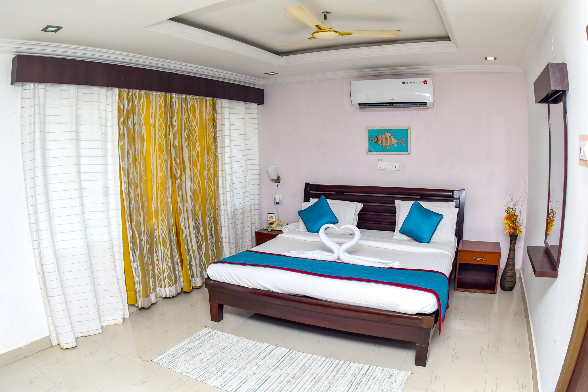 beach-view-suite-1-2048x1365